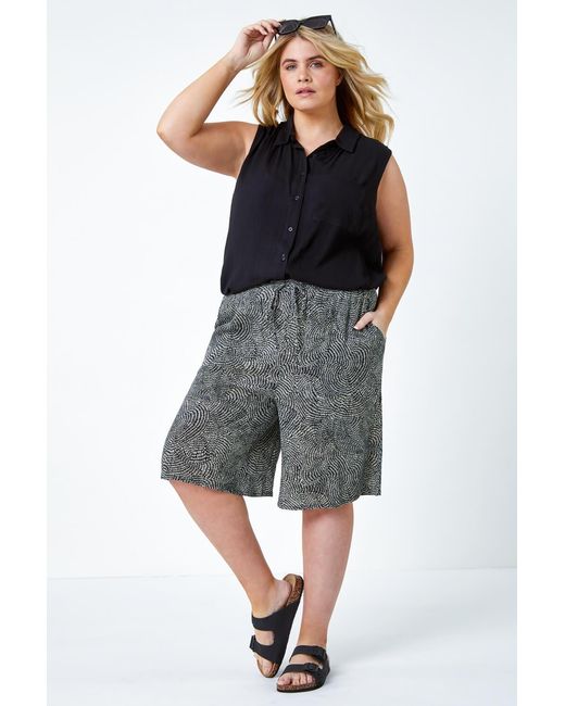 Roman Curve Gray Spot Print Elastic Waist Crinkle Shorts
