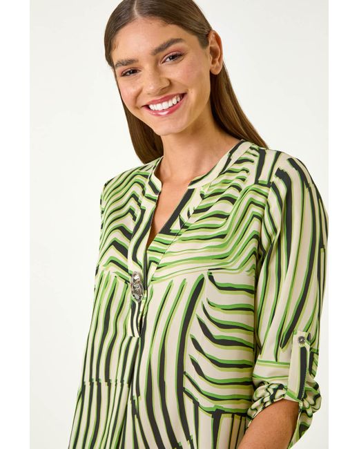 Roman Green Abstract Linear Print V-Neck Button Top
