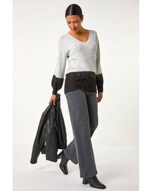 Roman White Colour Block V-Neck Boyfriend Jumper