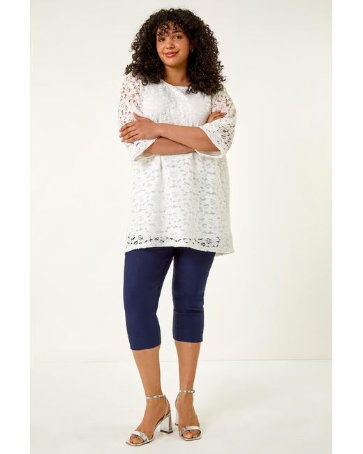 Roman Curve White Lace Front Stretch Top