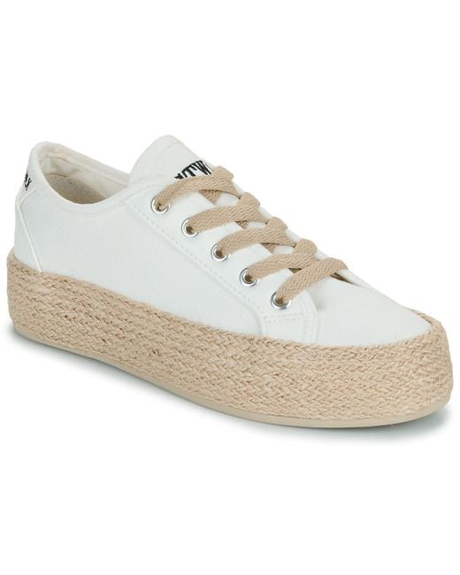 Chattawak White Shoes (trainers) Paco