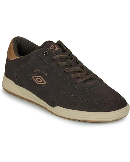 Umbro Black Shoes (trainers) Um Ipam for men