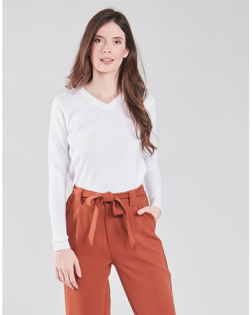 BOTD White Sweater Owoxol
