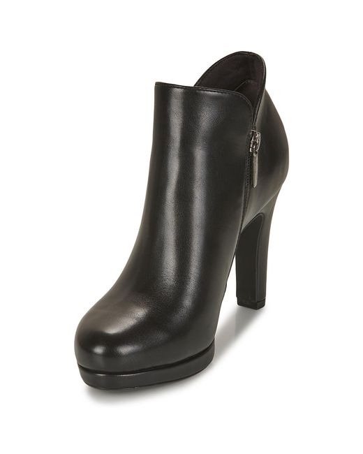 Tamaris Black Low Boots Lubna