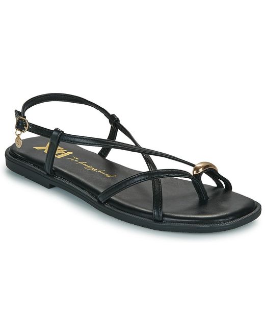 Xti Black Flat Sandals 145358