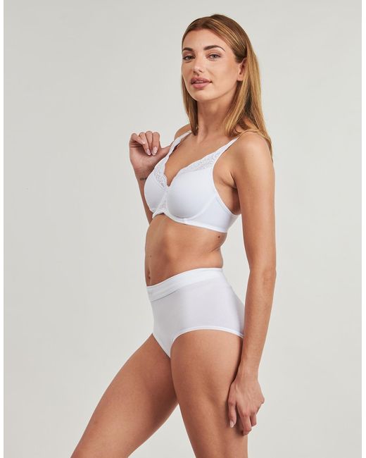 Triumph White Minimiser Bras Amourette W01