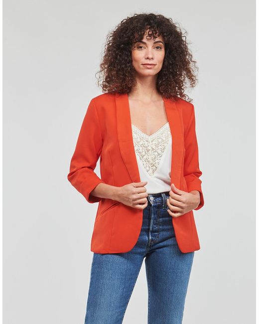 Betty London Red Jacket Ioupa