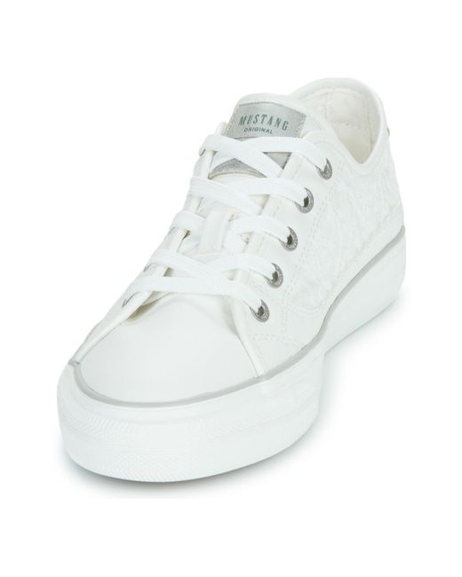 Mustang White Shoes (trainers) 1272309