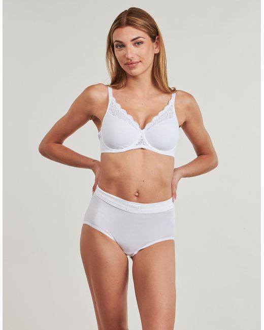 Triumph White Minimiser Bras Amourette W01