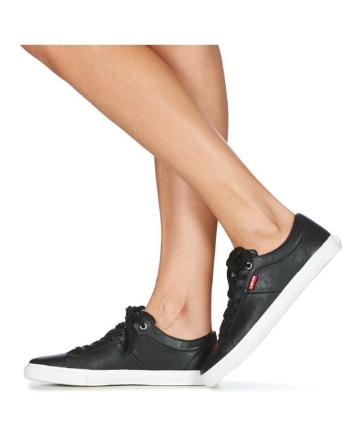 levis woods trainers