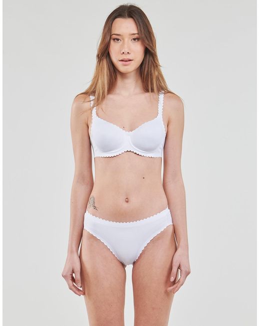 Dim White Knickers/panties Body Touch