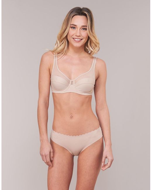 Dim Natural Generous Classic Underwire Bras
