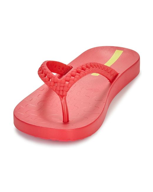 Ipanema Red Flip Flops / Sandals (shoes) Bohemia Fem