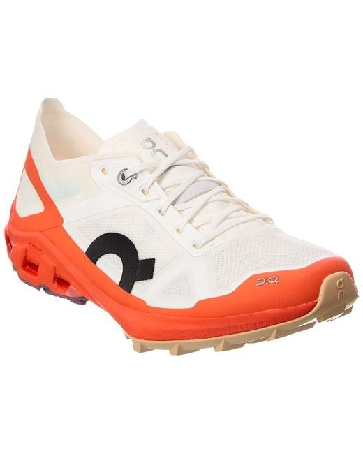 On Shoes White Cloudventure Peak 3 Sneaker
