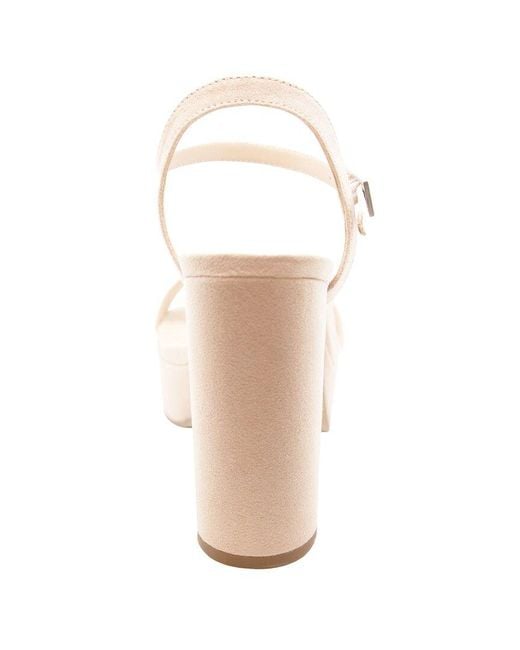 Charles David Natural Izzy Sandal