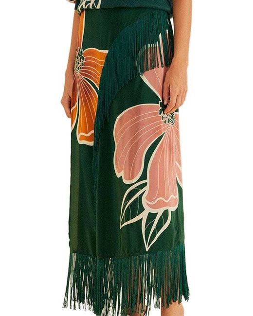 Docofil Oversize Reversible Throw Blanket – Flowers With Green Fringe, 51x67in, Multicolor