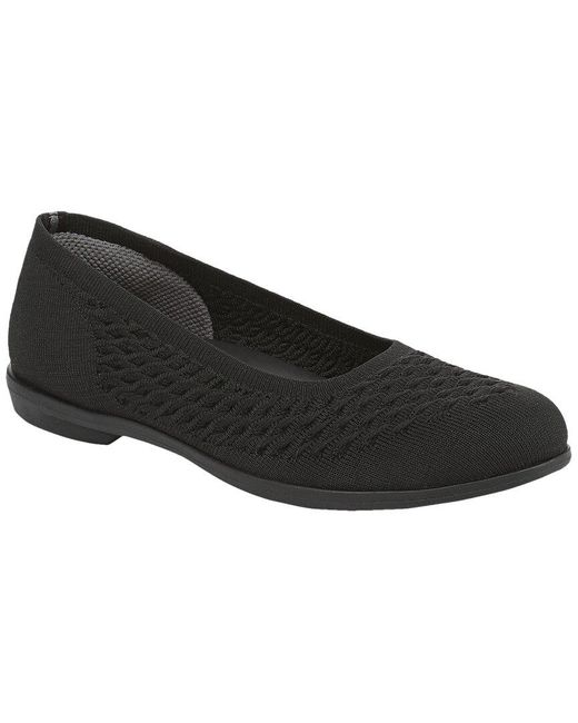 Bzees Black Khloe Flat