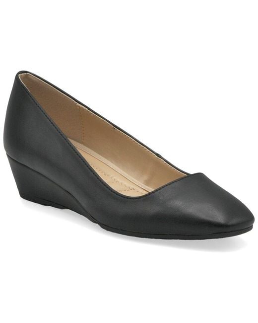 Adrienne Vittadini Black Palmer Leather Pump