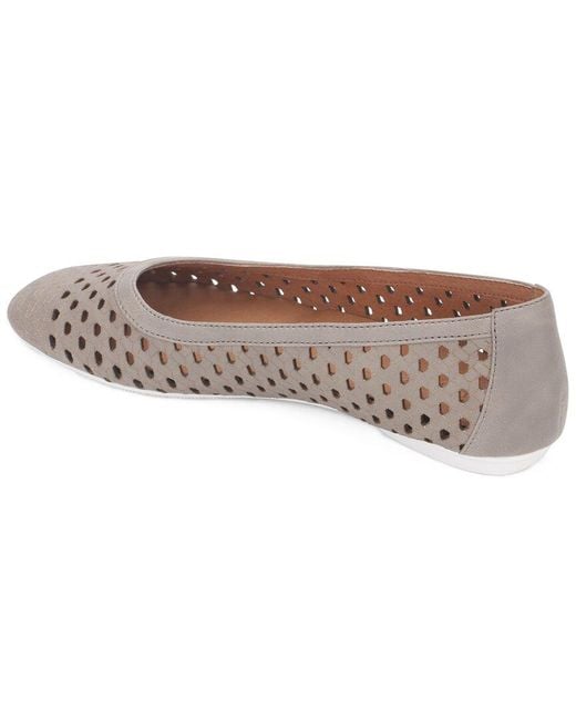 Gentle Souls Brown By Kenneth Cole Eugene Travel Ballet Leather Flat