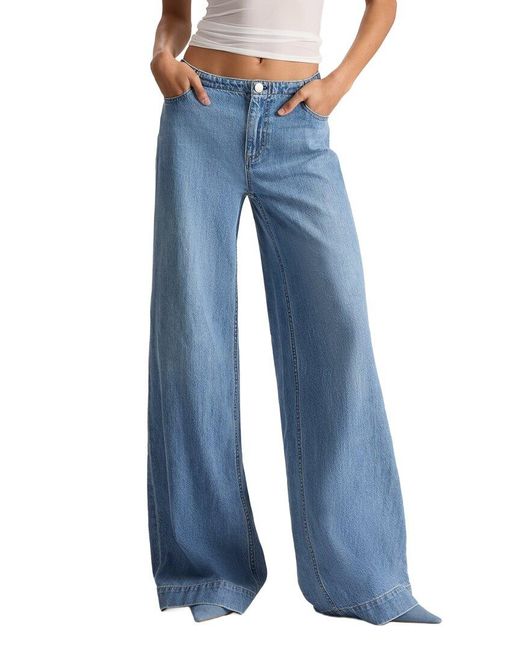 Alice + Olivia Blue Slay Low-Rise No Wb Jean