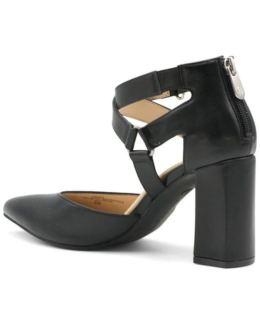 Adrienne Vittadini Black Netri Pump