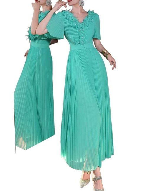 BRC By BURRYCO Green Short Sleeve Solid Silk-Blend Maxi Dress