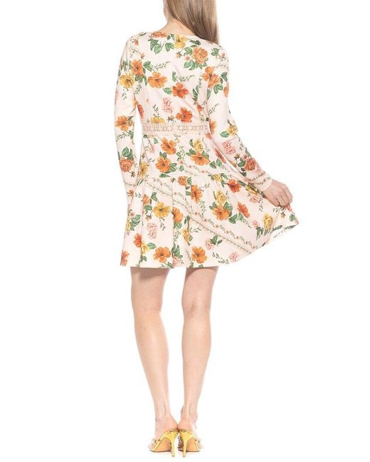 Alexia Admor White Alexa Fit And Flare Dress