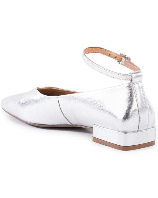 Seychelles White Pumpkin Leather Flat
