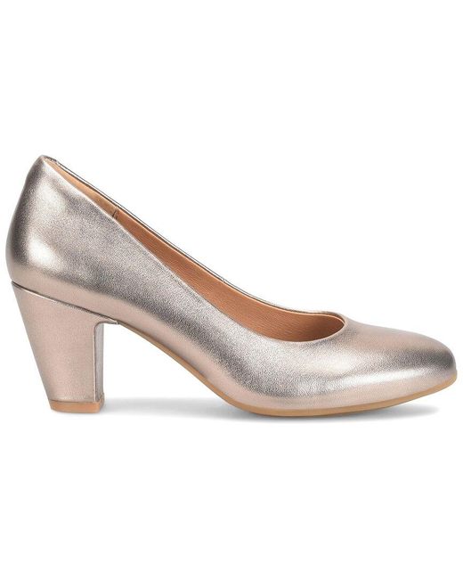 Söfft White Lana Leather Pump