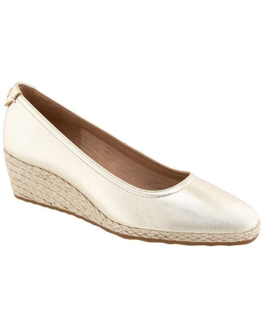 Aerosoles White Roma Suede Wedge