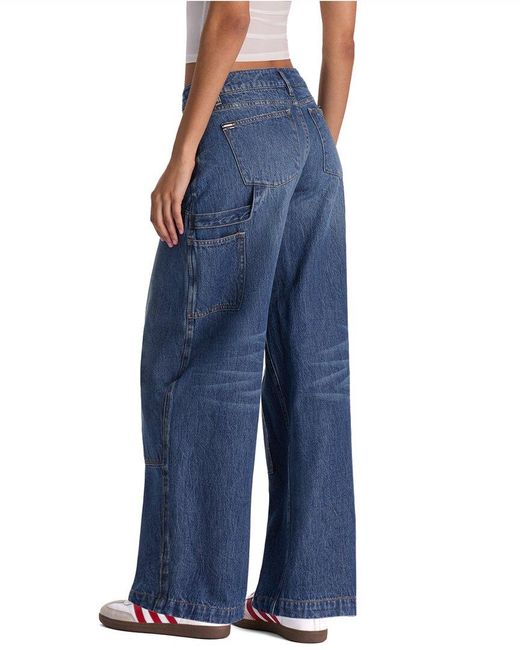 Alice + Olivia Blue Andie Low-Rise Carpenter Barrel Jean