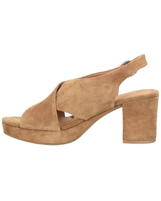 Söfft Natural Lyric Suede Heeled Sandal