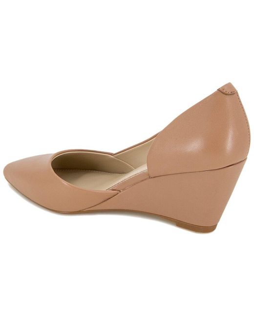 Kenneth Cole White Ellis Pump