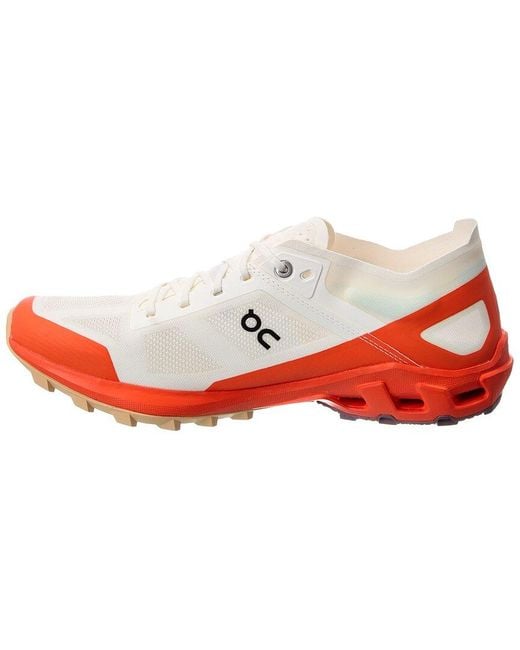 On Shoes White Cloudventure Peak 3 Sneaker