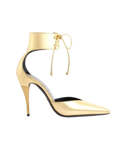 Gucci Metallic Priscilla Glossed-leather Pumps In Gold
