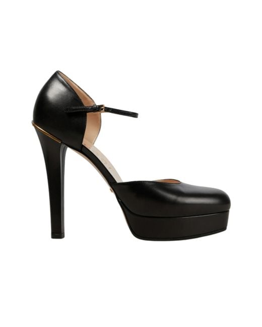 Gucci Black Leather Buckle Pumps