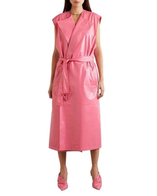 Bottega Veneta Pink Convertible Crinkled Glossed-leather Trench Coat