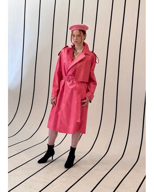 Bottega Veneta Pink Convertible Crinkled Glossed-leather Trench Coat