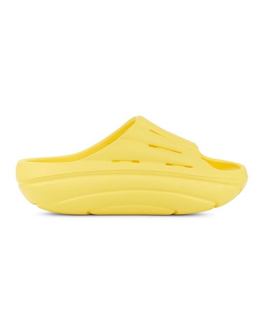 UGG Foamo Eva Slides in Yellow Lyst