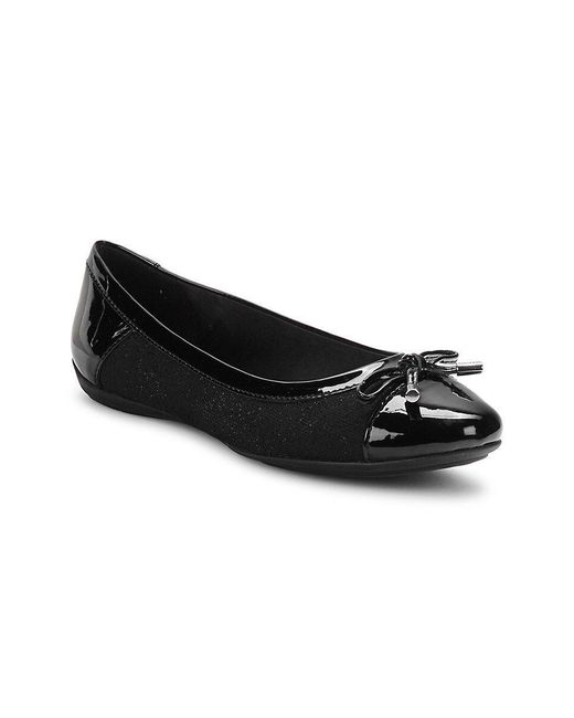 Geox Charlene Patent Leather Ballet Flats in Black | Lyst