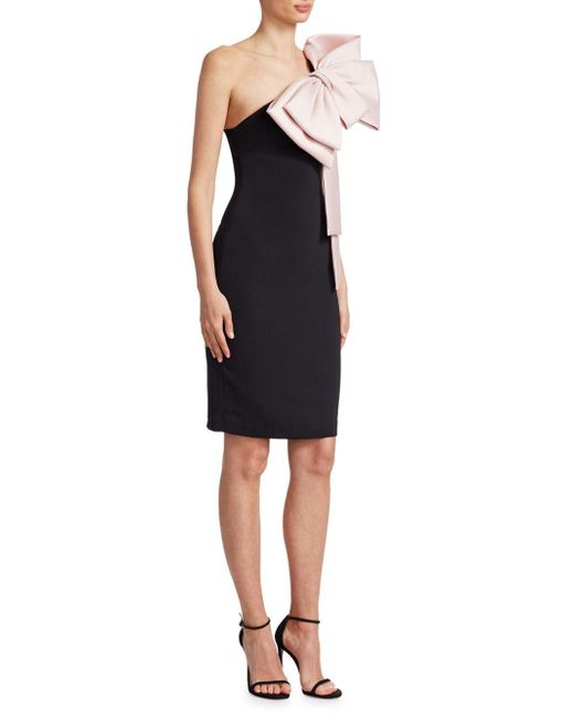 Badgley Mischka Black Large Bow-tie Fitted Dress