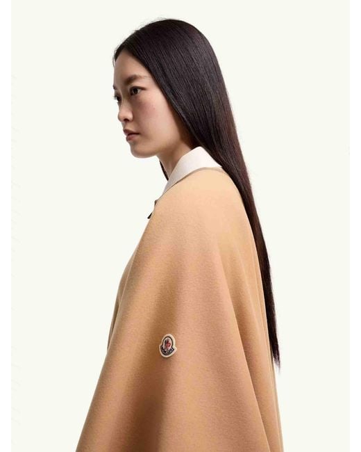 Capa Capucha Acolchada Moncler de color Natural