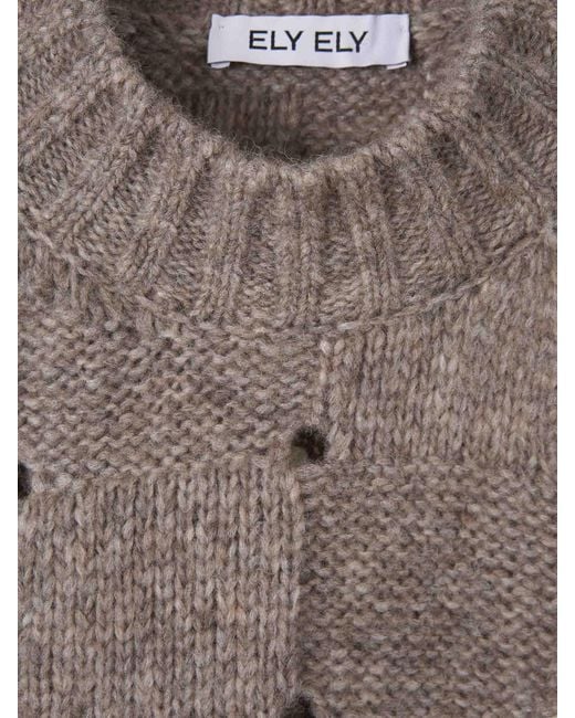 ELY ELY Brown Plaid Crew Neck Sweater