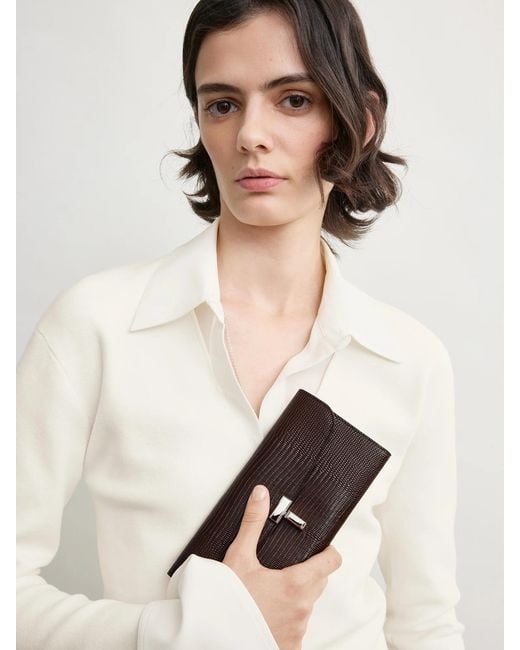 Totême White Tlock Wallet