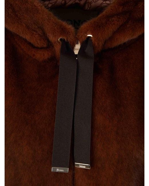 Chaqueta Capucha Pelo Herno de color Brown