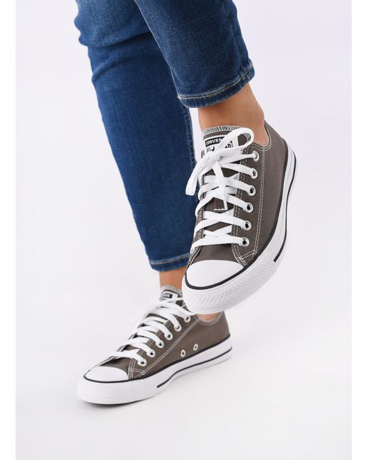 chuck taylor ox w