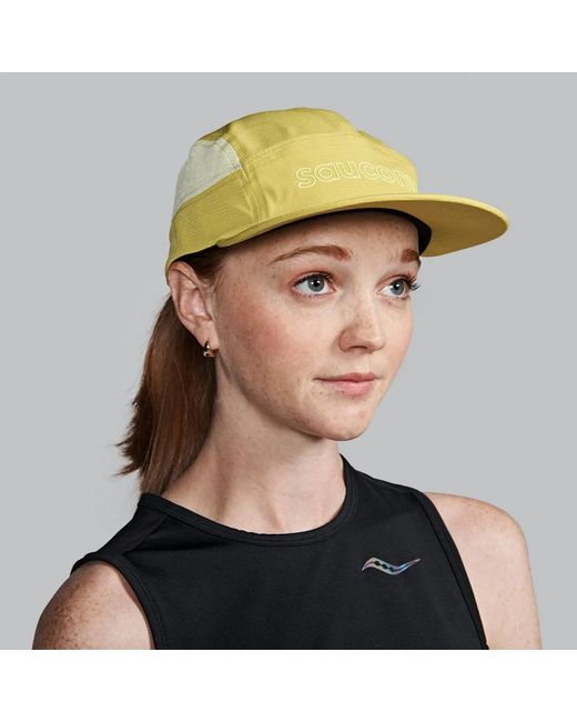Saucony Black Peregrine Hat
