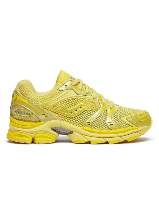Saucony Yellow Progrid Triumph 4 Chroma