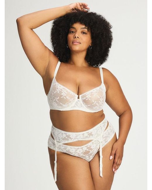 Savage X Natural Luxe Lace Garter Belt
