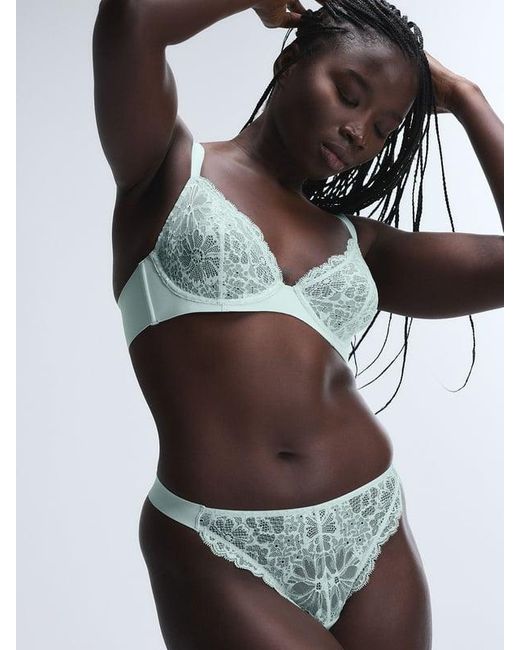 Savage X Gray Bold Lace Unlined Plunge Bra